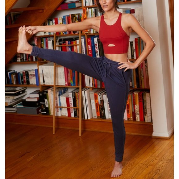 NWT FP Movement Back Into It Jogger / Deep Plum - Picture 2 of 5